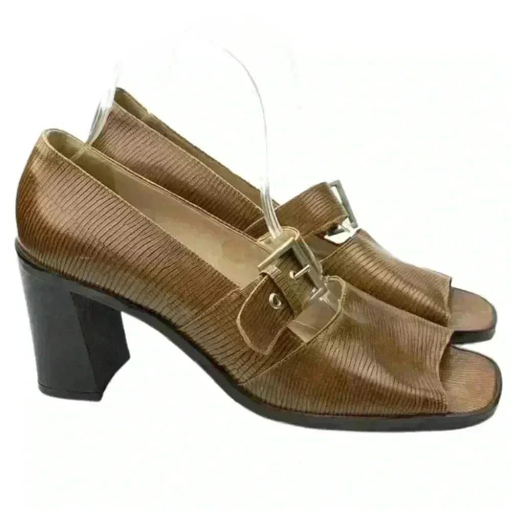 Enzo Angiolini heels 10 tan leather Maryjanes vintage 90s square dark academia